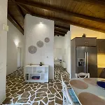 Casa Fouli - *