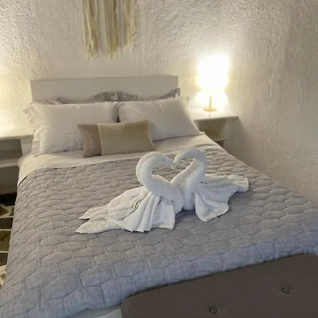 Casa Fouli - * Eretria (Evia)