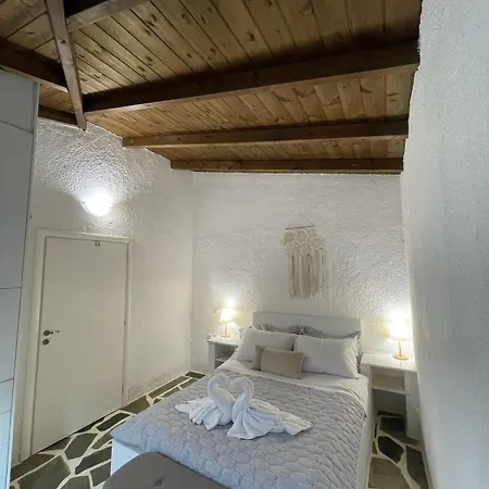 Holiday home Casa Fouli -